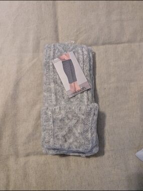 Lemon Light Gray Cable Knit Women's Sweater
